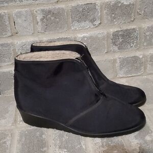 Outdorables Ankle Boots Womens Size 9 Shoes Faux Fur Daniels
